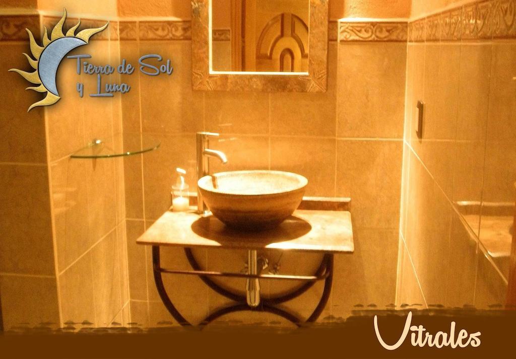 Hotel Tierra De Sol Y Luna Сан Мигел де Аленде Стая снимка